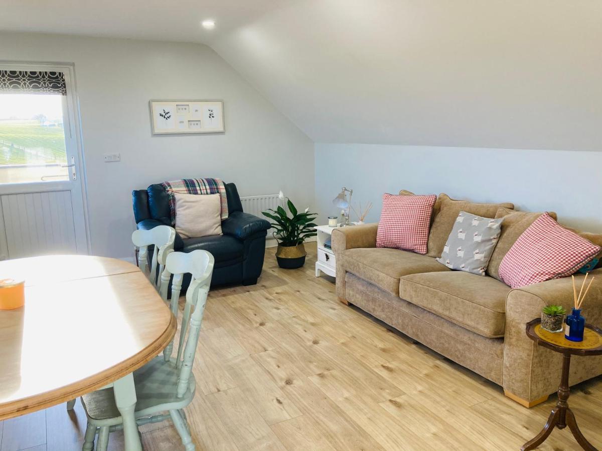 The Loft At Number 84 Apartment Ballymena Exterior photo